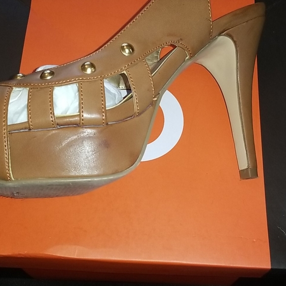 G by Guess High Heels - Picture 6 of 8